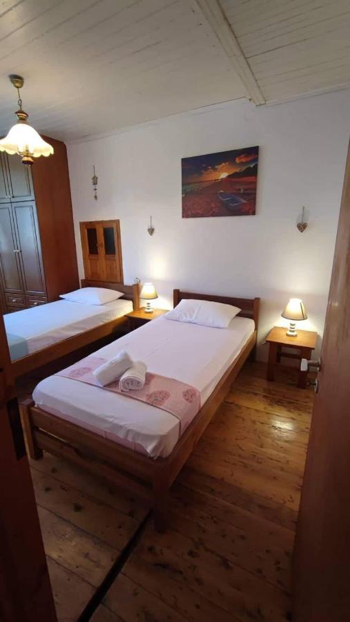 Retro Wooden House Gaios Villa Dış mekan fotoğraf