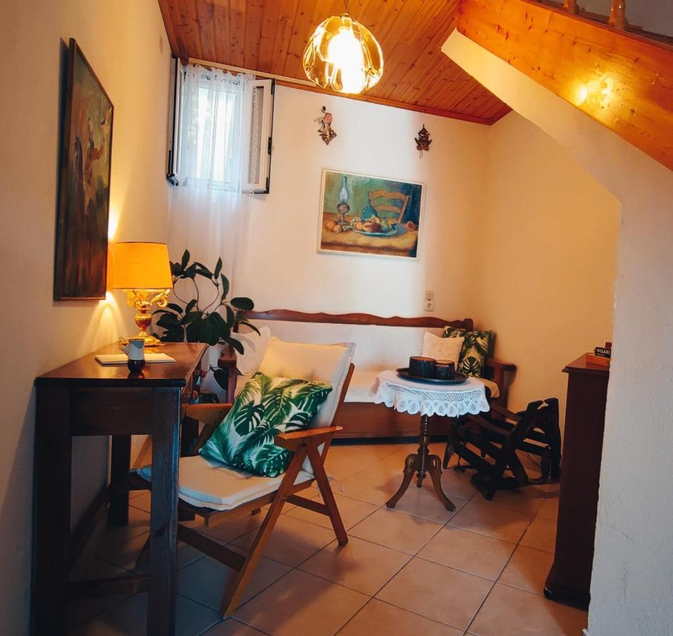 Retro Wooden House Gaios Villa Dış mekan fotoğraf